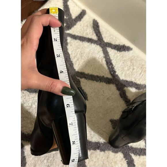 Cole Haan side gore ankle boots size 8.5 EUC - Picture 11 of 12